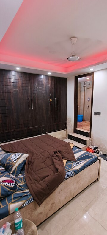 Bedroom in 1 BHK Builder Floor at Malviya Nagar – for Rent