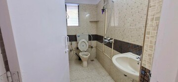 Bathroom in 2 BHK Apartment at Dn Nagar – for Rent