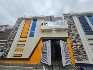 Master Bedroom in 3 BHK Independent House at Boriyakhurd – for Sale