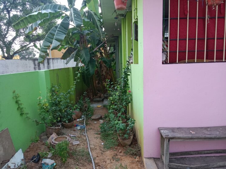 Balcony, walajapet 6 Bedroom 1500 Sq.Ft. Independent House In Walajapet Vellore 9072879
