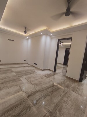 Room in 4 BHK Builder Floor at Malviya Nagar – for Sale