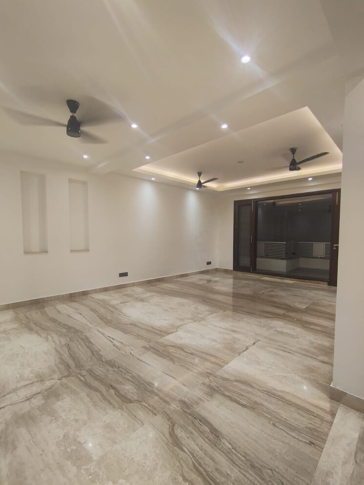 Room, malviya nagar 4 Bedroom 2700 Sq.Ft. Builder Floor In Malviya Nagar Delhi 9072921