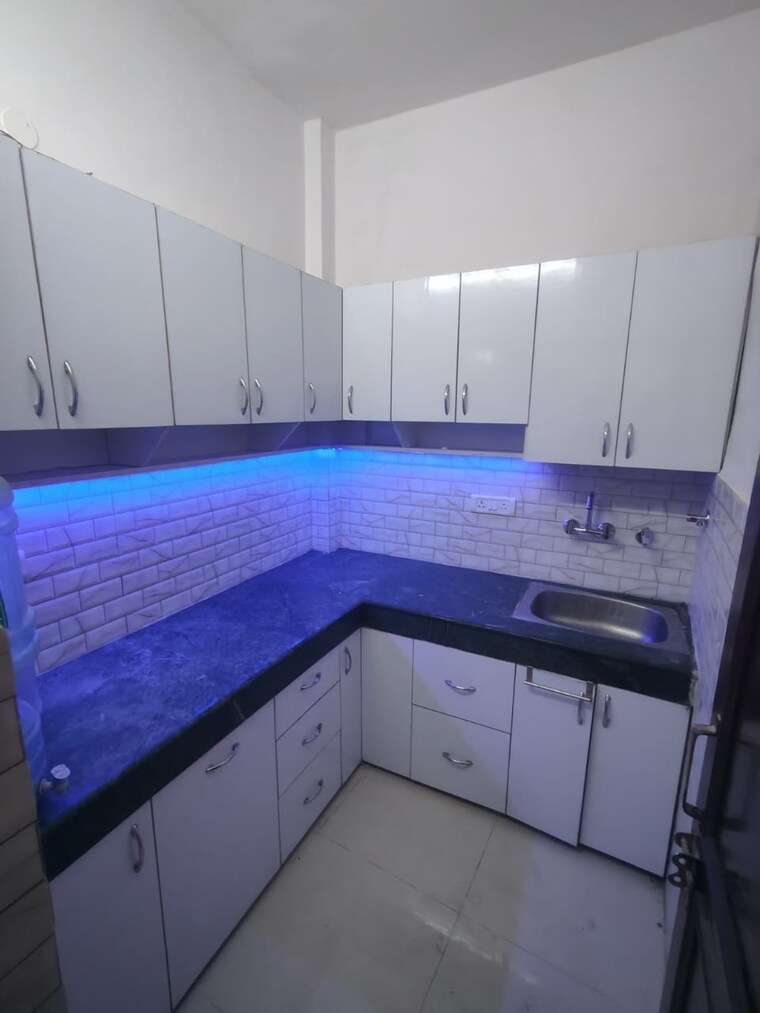 Kitchen, malviya nagar 1 Bedroom 700 Sq.Ft. Builder Floor In Malviya Nagar Delhi 9072931