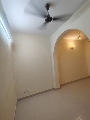 Room in 1 BHK Builder Floor at Malviya Nagar – for Sale