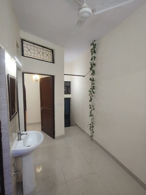 Building Lobby in 1 BHK Builder Floor at Malviya Nagar – for Sale