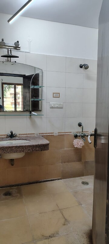 Bathroom in 3 BHK Apartment at Sam India Palm Grove Apartments, Sector 50 – for Rent