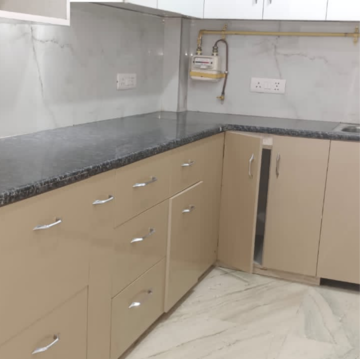Kitchen in 2 BHK Builder Floor at Malviya Nagar – for Rent