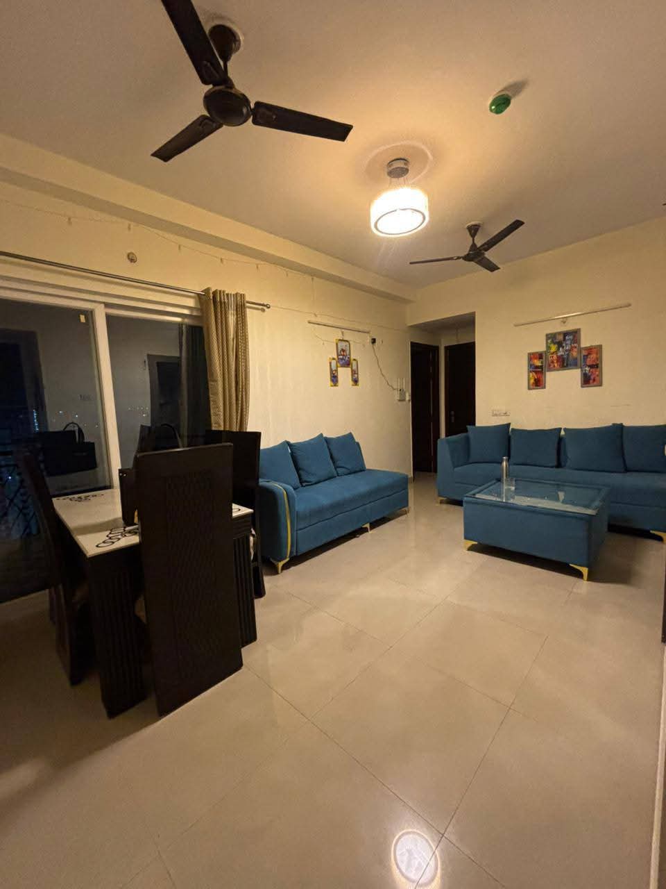 2 BHK Apartment For Rent in Gaur City 2 - 14th Avenue
