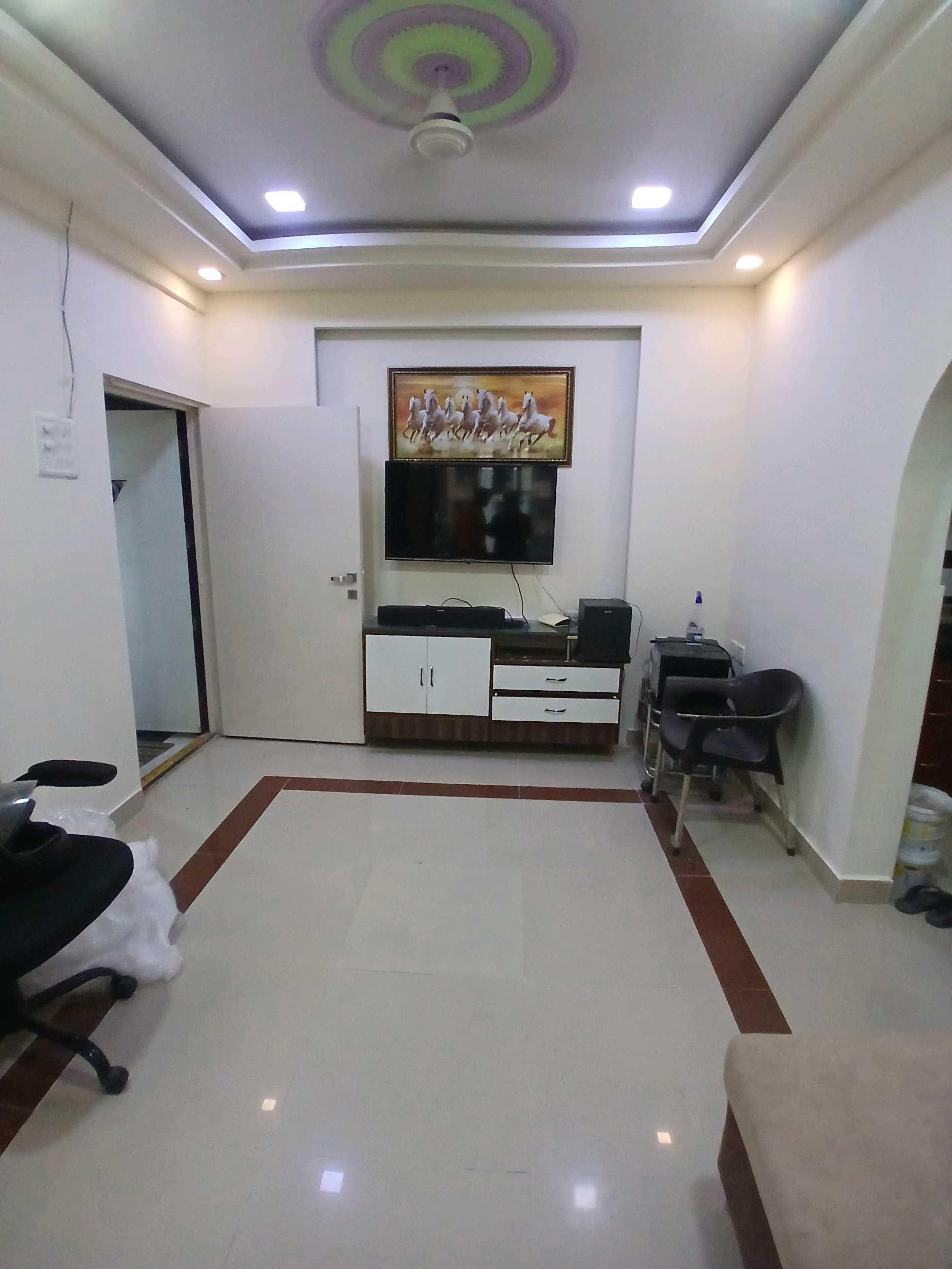 2 BHK + Servant Room 730 Sq.Ft. Apartment in Versova Heights