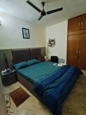 Bedroom in 2.5 BHK Builder Floor at Sheikh Sarai – for Sale