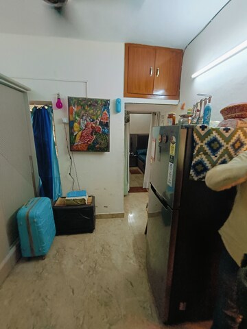Living Room in 2.5 BHK Builder Floor at Sheikh Sarai – for Sale