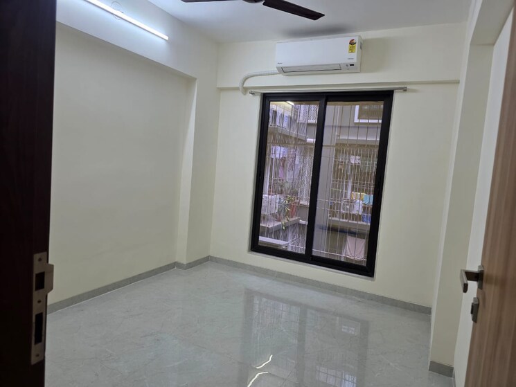Room, micl-aaradhya-one-earth 1.5 Bedroom 518 Sq.Ft. Apartment In Ghatkopar East Mumbai 9073046