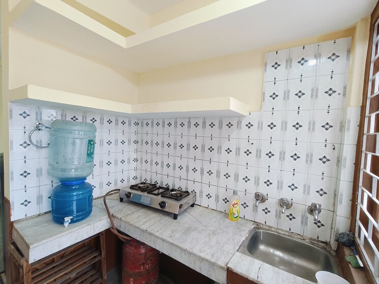 Team Area, malviya nagar 1 Bedroom 800 Sq.Ft. Builder Floor In Malviya Nagar Delhi 9073052