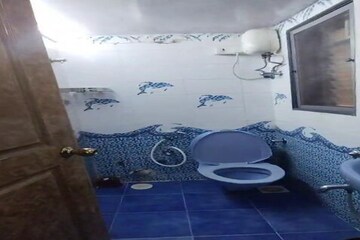 Bathroom in 2 BHK Apartment at Triveni CHS Andheri, Andheri West – for Rent