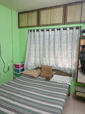 Bedroom in 1 BHK Apartment at Mulund East – for Sale