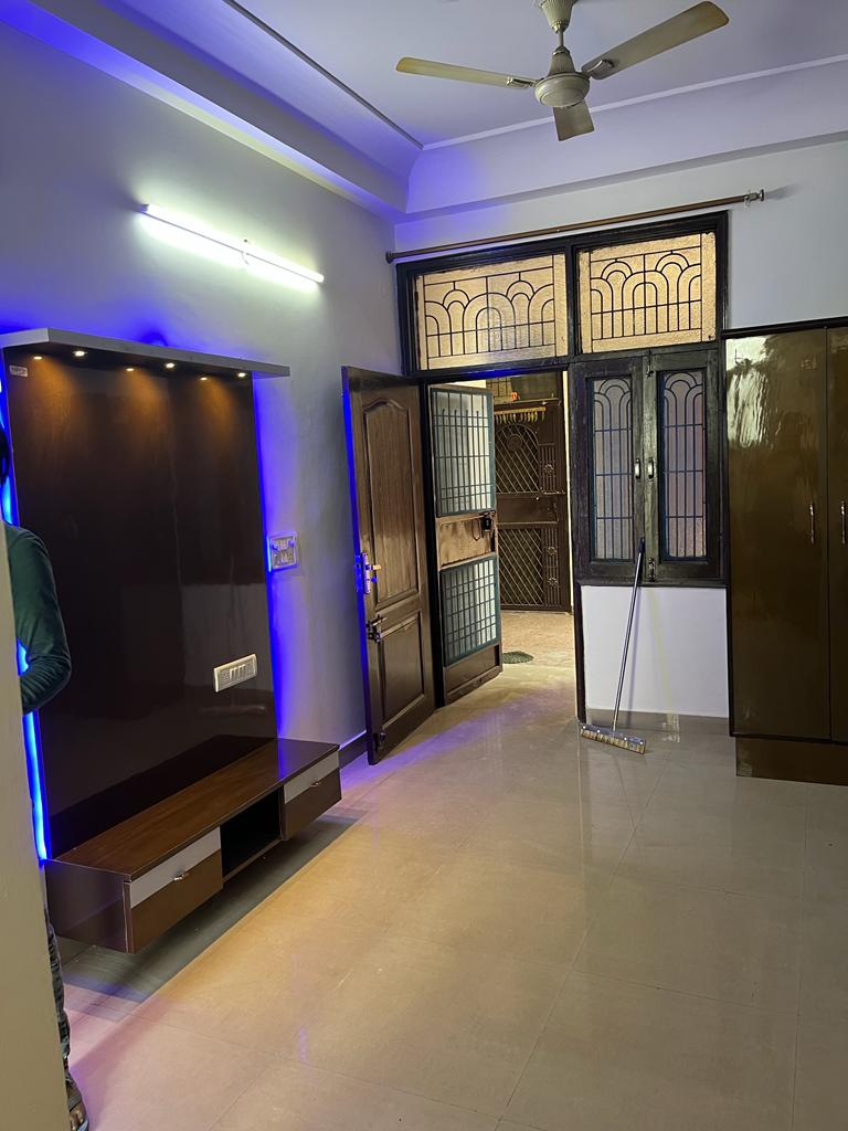 4 BHK + Pooja Room Apartment For Rent in Sector 4 Vasundhara Ghazi