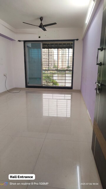 Room in 1 BHK Apartment at Ulwe Sector 18 – for Rent