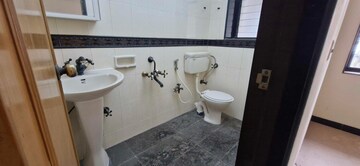 Bathroom in 2 BHK Apartment at Lokhandwala Complex, Andheri West – for Rent