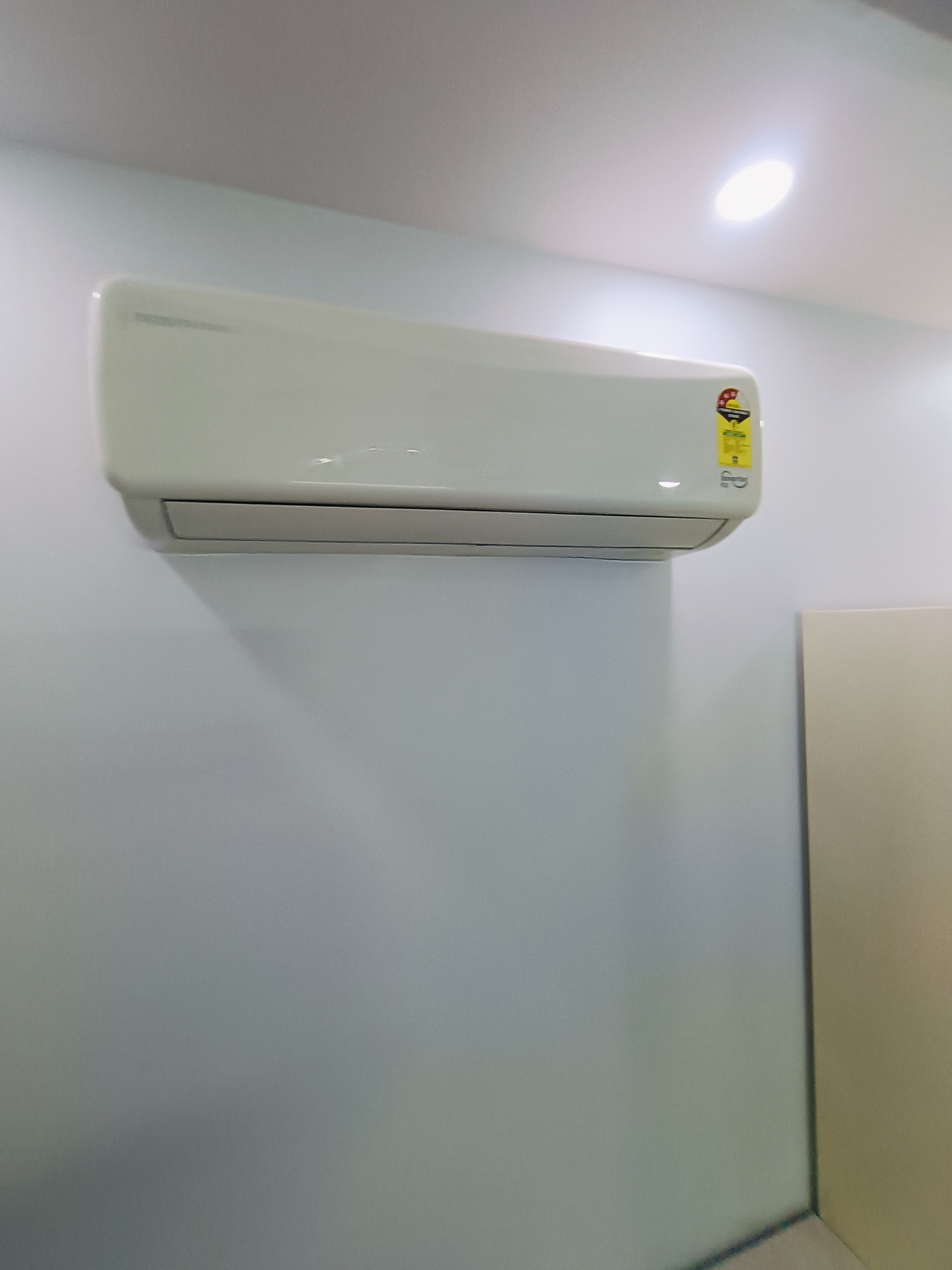 Furnished Amenities in 1 RK Builder Floor at Gautam Nagar – for Rent