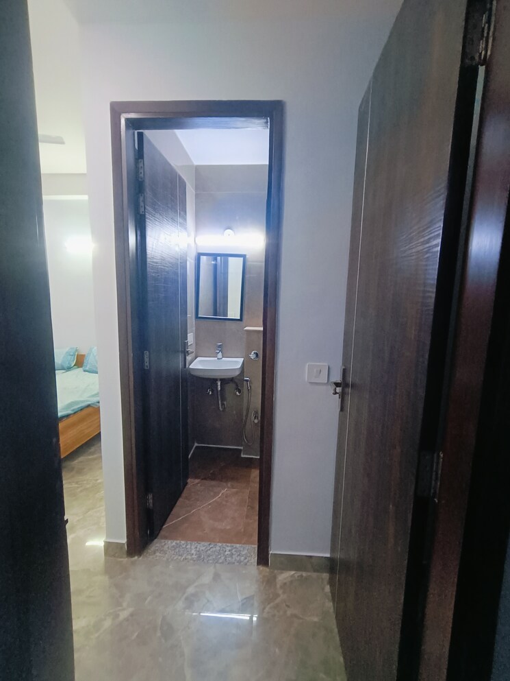 undefined, gautam nagar 1 RK 400 Sq.Ft. Builder Floor In Gautam Nagar Delhi 9073114