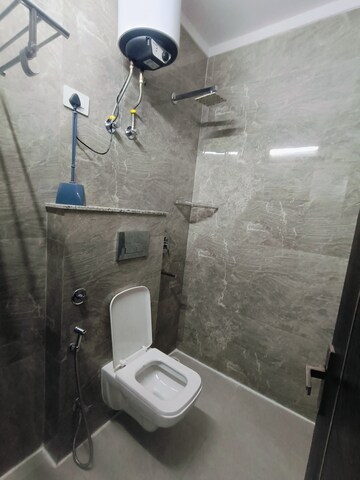 Bathroom in 1 RK Builder Floor at Gautam Nagar – for Rent