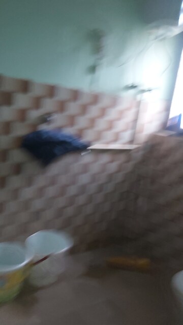 Bathroom in 1.5 BHK Apartment at Uma Cooperative Society, Mayur Vihar 1 – for Rent