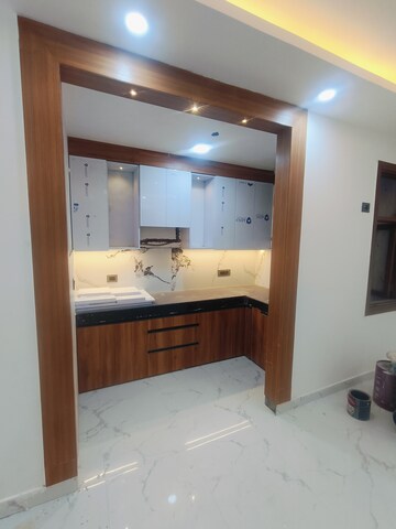 Kitchen in 3 BHK Builder Floor at Malviya Nagar – for Rent