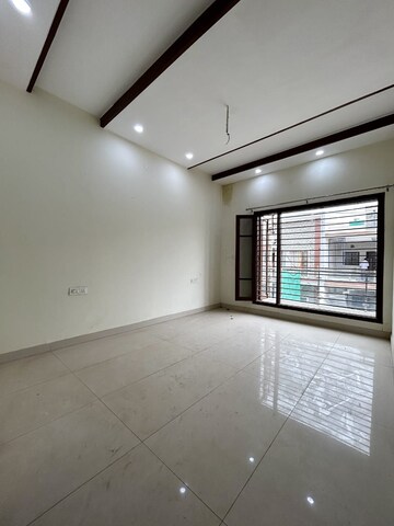 Room in 6 BHK Independent House at Kharar Mohali Road – for Sale