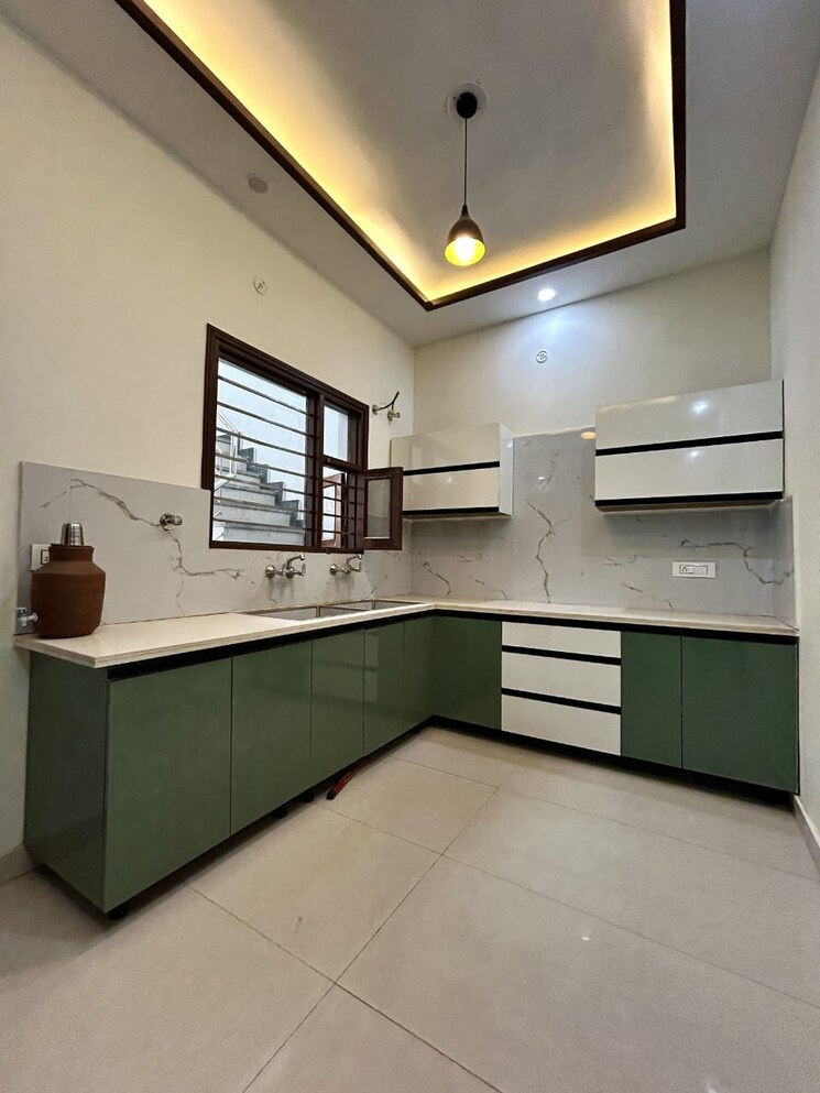 Kitchen, kharar mohali road 6 Bedroom 1800 Sq.Ft. Independent House In Kharar Mohali Road Kharar 9073120
