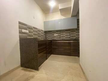 Bathroom in 2 BHK Apartment at Platinum Corporation, Andheri West – for Rent