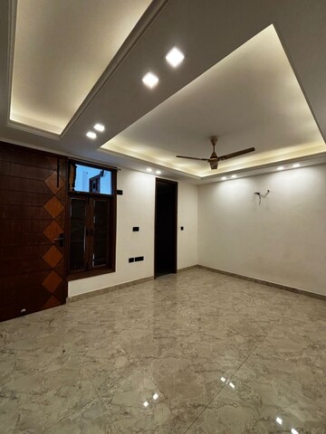 Room in 2 BHK Apartment at Freedom Fighters Enclave – for Rent
