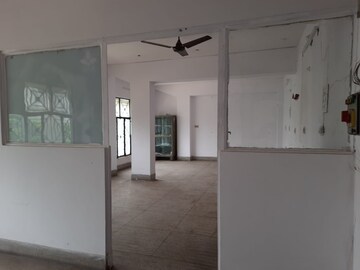  Shop For Rent in Lekhraj Khazana, Faizabad Road
