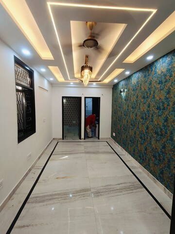 Building Lobby in 2 BHK Builder Floor at Malviya Nagar – for Rent