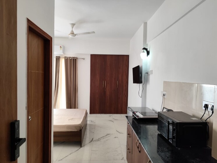 Kitchen, paramount-golf-forest-studio-apartments-oak-towe Studio 650 Sq.Ft. Apartment In Upsidc Site C Greater Noida 9073139