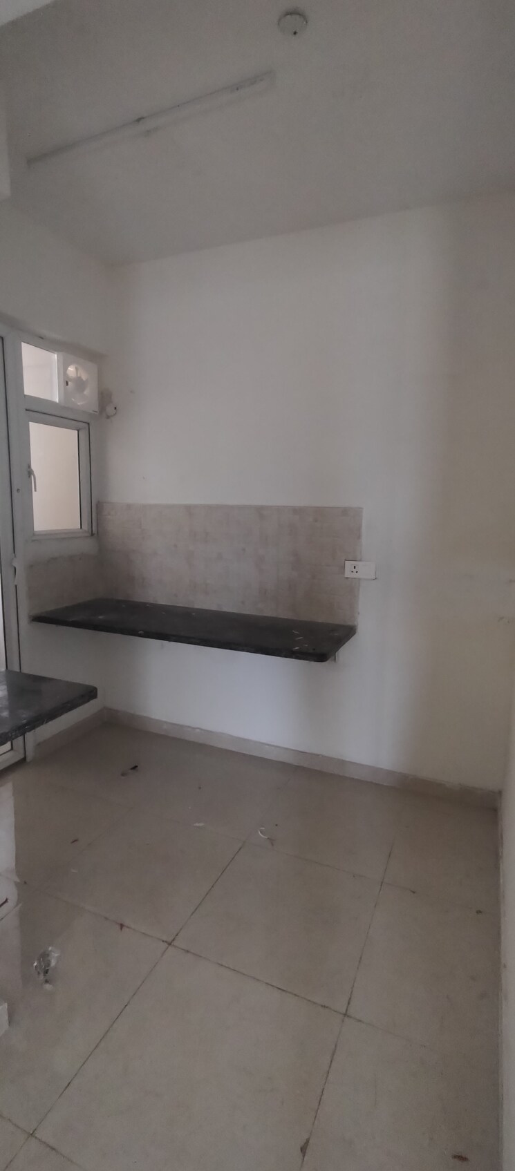 Kitchen, signature-the-millennia-2 2 Bedroom 625 Sq.Ft. Apartment In Sector 37d Gurgaon 9073140