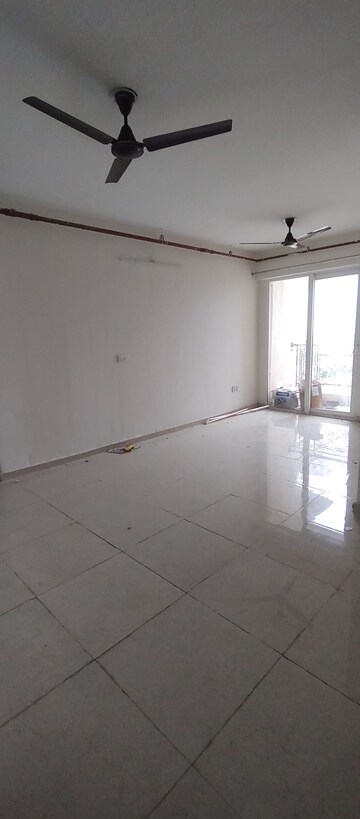 Hall in 2 BHK Apartment at Signature The Millennia 2, Sector 37d – for Rent