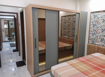 Bedroom in 2 BHK Apartment at Venus CHS Andheri, Andheri West – for Rent