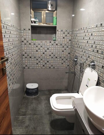 Bathroom in 2 BHK Apartment at Venus CHS Andheri, Andheri West – for Rent
