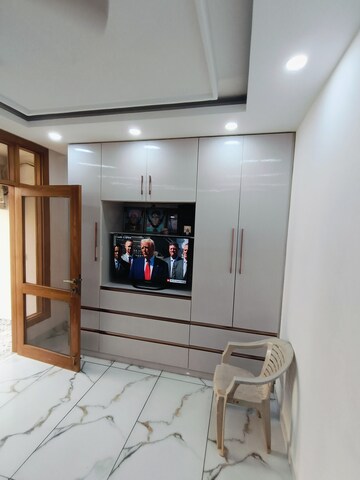 Kitchen in 2 BHK Builder Floor at Malviya Nagar – for Sale