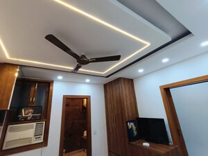 Furnished Amenities in 2 BHK Builder Floor at Malviya Nagar – for Sale