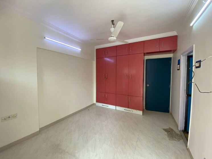 Room, karan-chs-versova 2 Bedroom 890 Sq.Ft. Apartment In Versova Mumbai 9073149