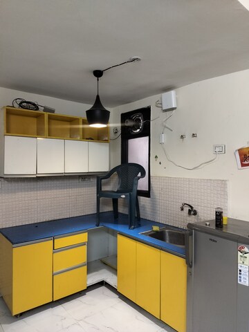 Team Area in 1 BHK Builder Floor at Blessed Homes, Sector 70 – for Rent