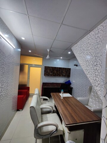Team Area in 1 BHK Builder Floor at Royal Oxford Street, Ambala Highway – for Rent