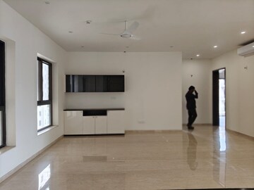 Room in 3 BHK Apartment at Century Ethos, Hebbal – for Rent