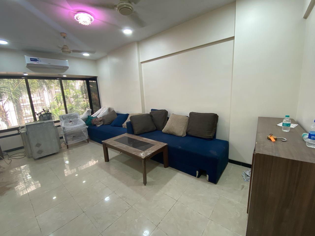 2 BHK + Servant Room Apartment For Rent in Versova Andheri