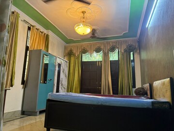  Pg For Rent in Nri City