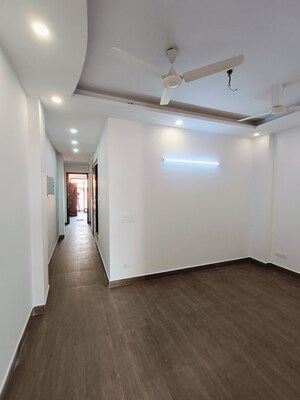 Building Lobby in 2 BHK Builder Floor at Malviya Nagar – for Rent