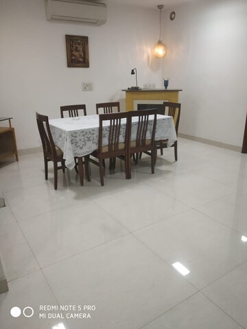 Living Room in 2 BHK Builder Floor at Defence Colony – for Rent