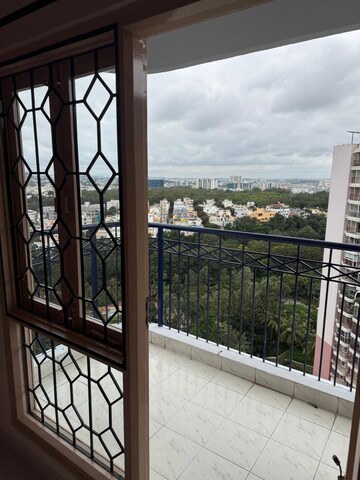 2 BHK Apartment For Rent in LnT Realty South City, Bannerghatta Road