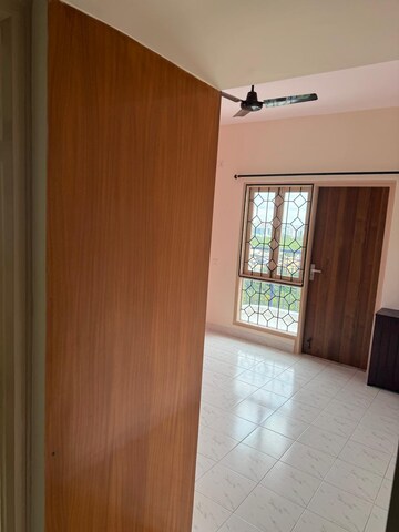 Room in 2 BHK Apartment at LnT Realty South City, Bannerghatta Road – for Rent